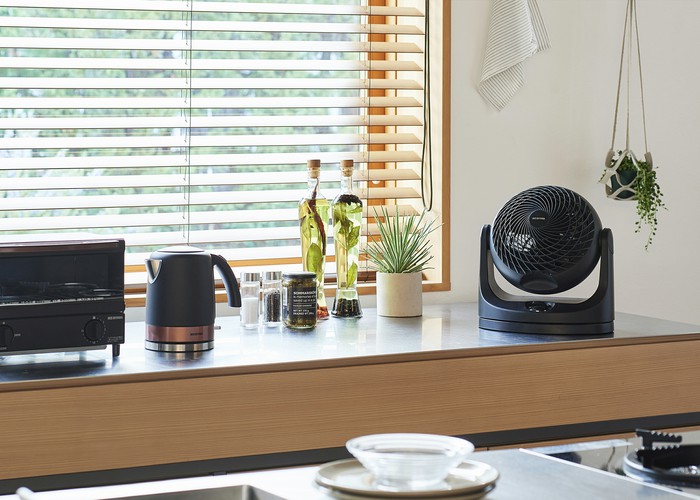 サーキュレーター 14畳 首振り マカロン型 ブラック