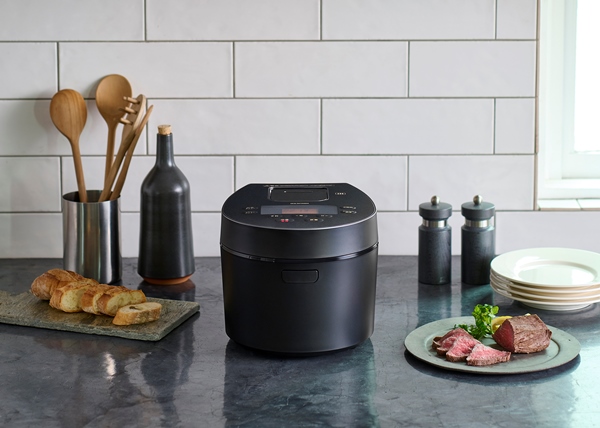 IHジャー炊飯器 3合 ブラック