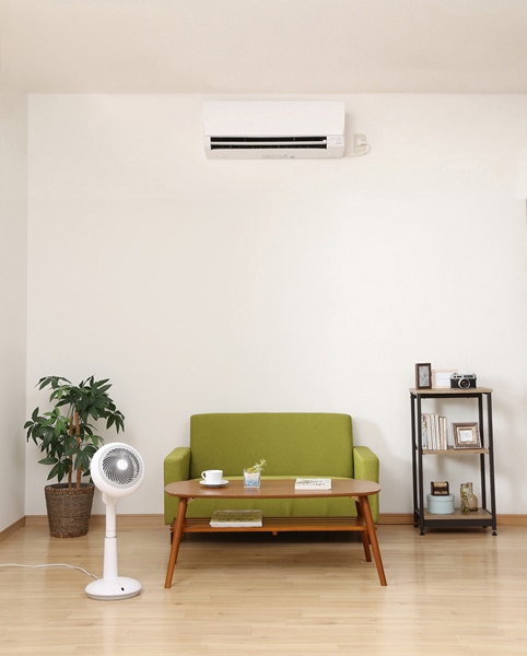 サーキュレーター扇風機 15cm ホワイト