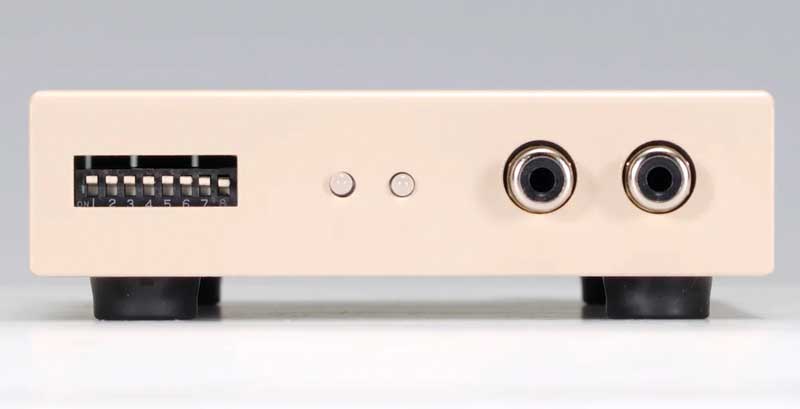 SD/HD/3G/6G/12G-SDI to HDMI 変換器