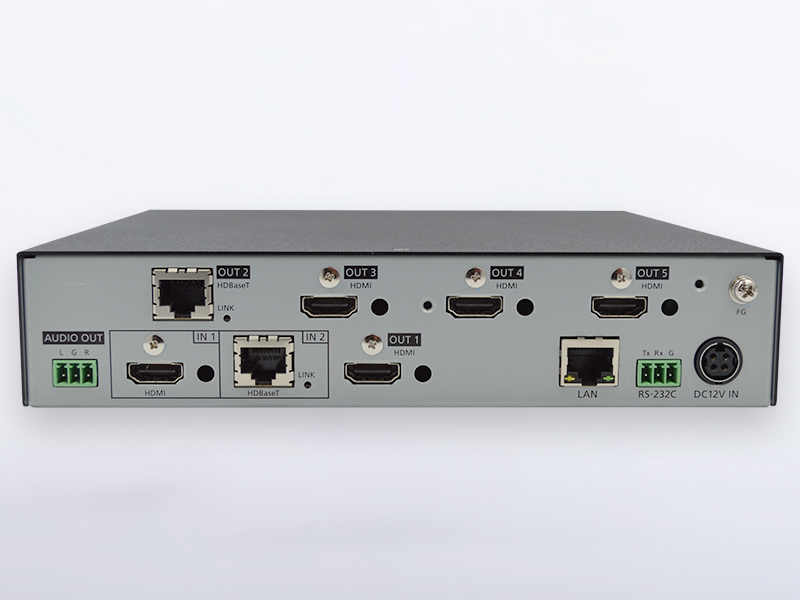 4K60、HDCP2.2対応2入力5分配出力ツイストペアケーブル延長器