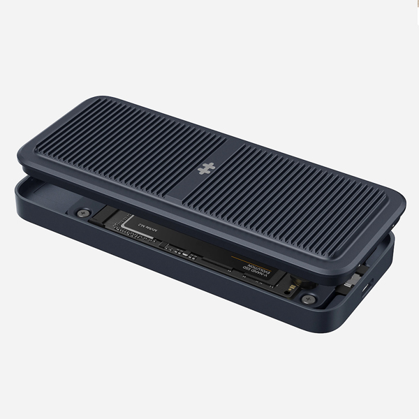 HyperDrive Next USB4 NVMe SSD エンクロージャー