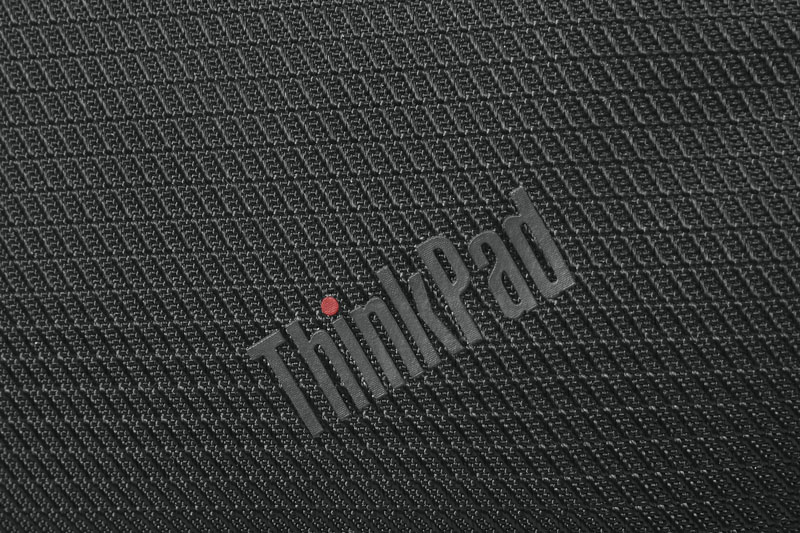 ThinkPad エッセンシャル 13/14インチ スリムトップロードケース