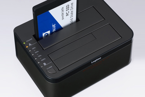 2Bayスタンド型3.5インチHDD＆2.5インチHDD+SSDデュプリケーターケース/USB3.0/ソフト付/エラースキップ機能付