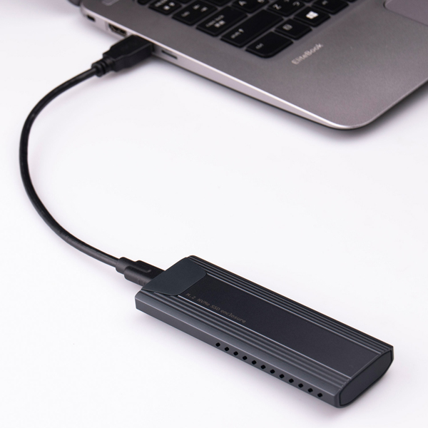 USB3.2(Gen2)対応M.2 NVMe SSDケース