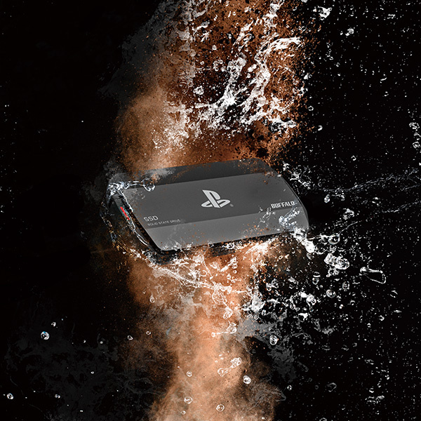 PlayStation(R)5 公式ライセンス商品 ポータブルSSD 高速モデル 2.0TB ブラック