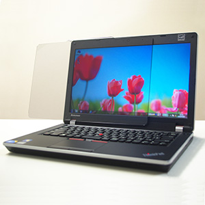 ノートパソコン用　ブルーライトカット　画面保護パネル