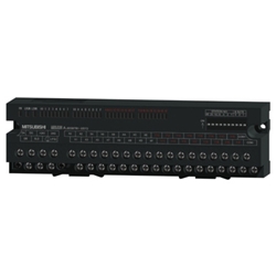 CC-Link小形タイプリモートI/Oユニット(DCプラスコモン入力16点/トランジスタシンクタイプ出力16点/端子台)応答時間1.5ms 低漏れ電流タイプ