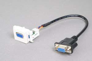 コンセントチップ コンセント側：VGAメス/ケーブル側：VGAメス