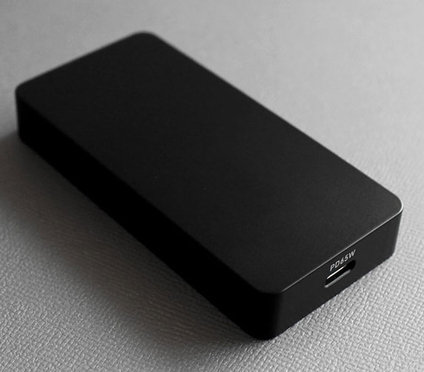 AC充電器/USB充電器/PD65W/窒化ガリウム/1ポート/超薄型/PD対応ノートパソコン、iPad、iPhone、iPod、モバイルバッテリー、スマートフォン/ブラック