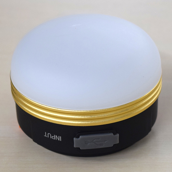 充電式LEDランタン バッテリー容量1800mAh/LED2個付