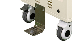 フットストッパー（L字金具）による固着