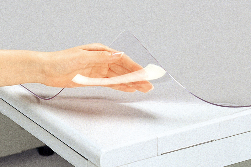 デスクマット 片面無移行（塩ビ） DM-107CX 厚手1.8mm厚 シングルタイプ W976×D585mm