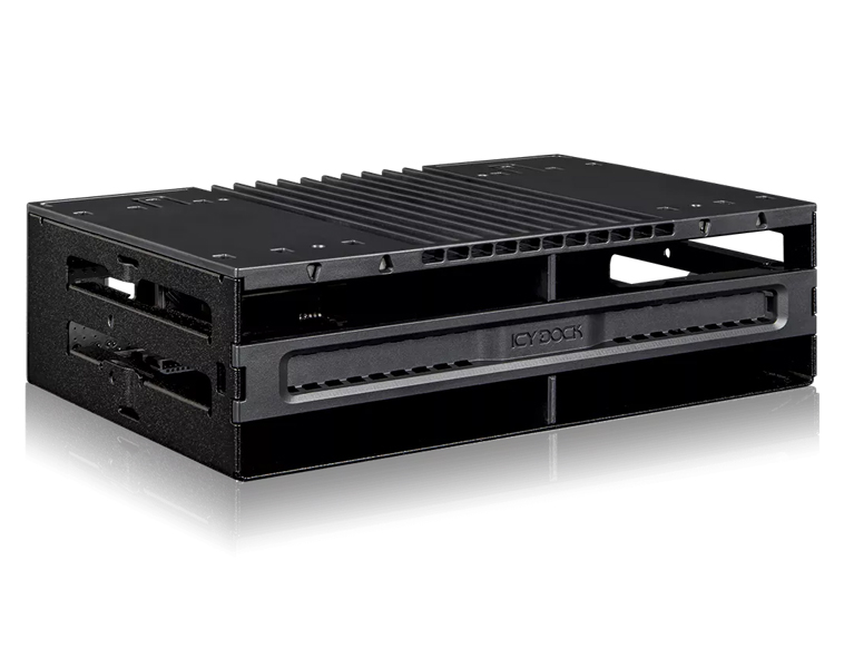 4 x 2.5インチ SAS/SATA SSD/HDD搭載用リムーバブルケース 5.25インチベイサイズ トレイレスタイプ