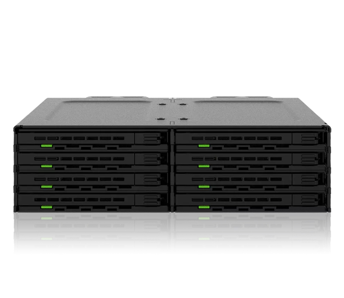 8 x 2.5インチ SAS/SATA HDD/SSD搭載用リムーバブルケース 5.25インチベイサイズ