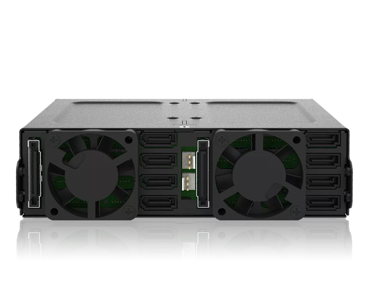 8 x 2.5インチ SAS/SATA HDD/SSD搭載用リムーバブルケース 5.25インチベイサイズ