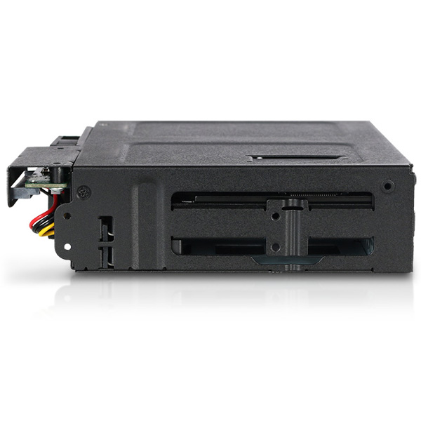 ICYDOCK 4x 2.5インチSSD / HDD + 1x スリムODD搭載用リムーバブルケース 5.25インチベイサイズ