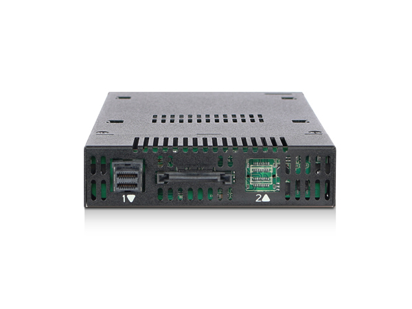 ICYDOCK　1xM.2 NVMe SSD搭載用 リムーバブルケース　PCIe 4.0対応　3.5 インチベイサイズ