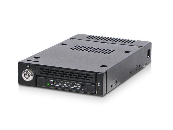 ICYDOCK　1xM.2 NVMe SSD搭載用 リムーバブルケース　PCIe 4.0対応　3.5 インチベイサイズ