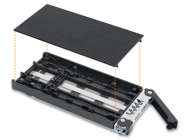 ICYDOCK　1xM.2 NVMe SSD搭載用 リムーバブルケース　PCIe 4.0対応　3.5 インチベイサイズ