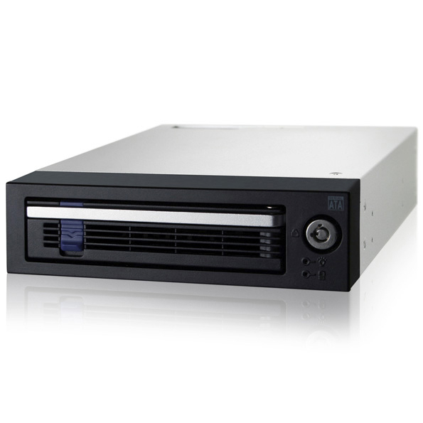 ICYDOCK　1x3.5インチHDD搭載用リムーバブルケース　5.25インチベイサイズ