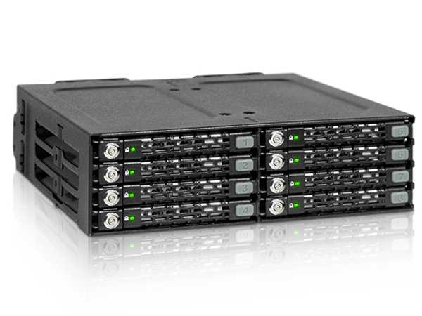 ICYDOCK　8x 2.5インチ SAS/SATA SSD HDD搭載用リムーバブルケース　5.25インチベイサイズ　鍵ロック付モデル