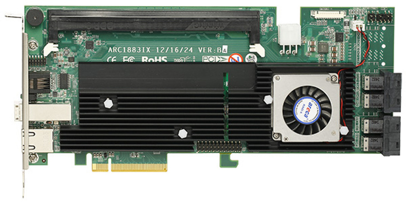 SAS/SATA RAIDカード 16ポート PCIe3.0、4x SFF-8643、1x SFF-8644