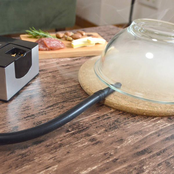 おうちで簡単「卓上燻製器」