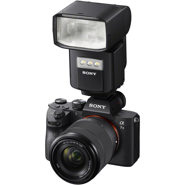 デジタル一眼カメラ α7 III レンズキット