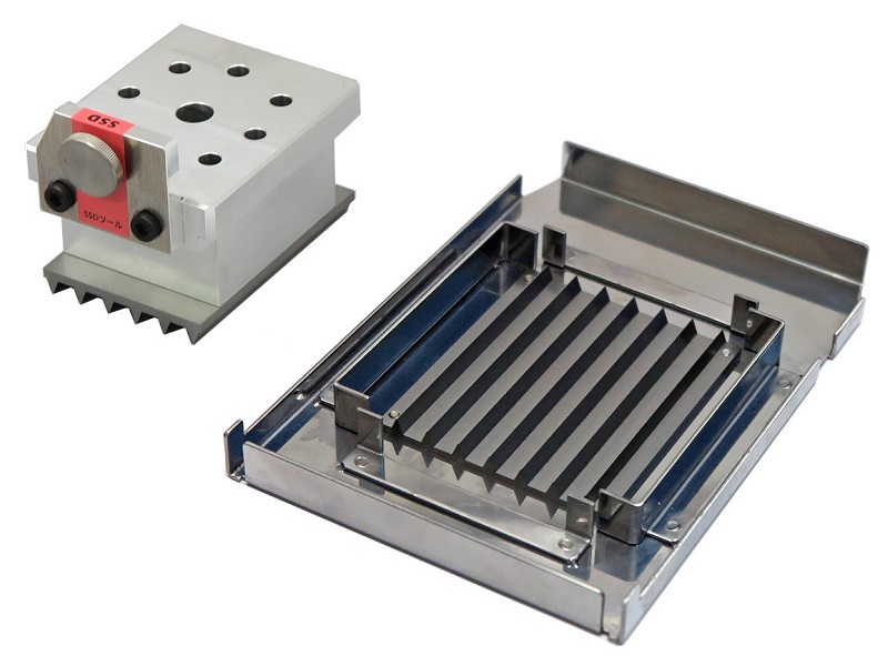 STPN-30用 SSD破壊ツールセット（破壊ツール＋トレイ）