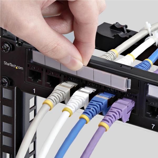 パッチパネル/ラックマウント型/1U 24ポート/フィードスルー/Cat6対応 RJ45 UTP/データセンター用