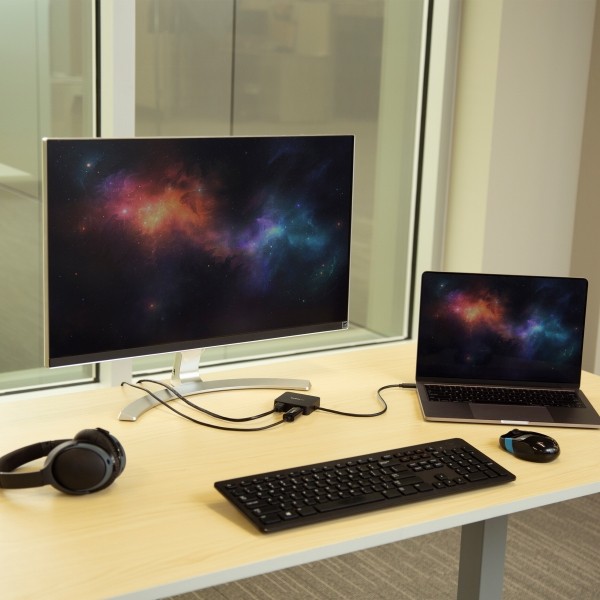 USBType-C接続マルチアダプタ1x4KHDMI1xギガビット有線LAN1xUSB-C1xUSB-A