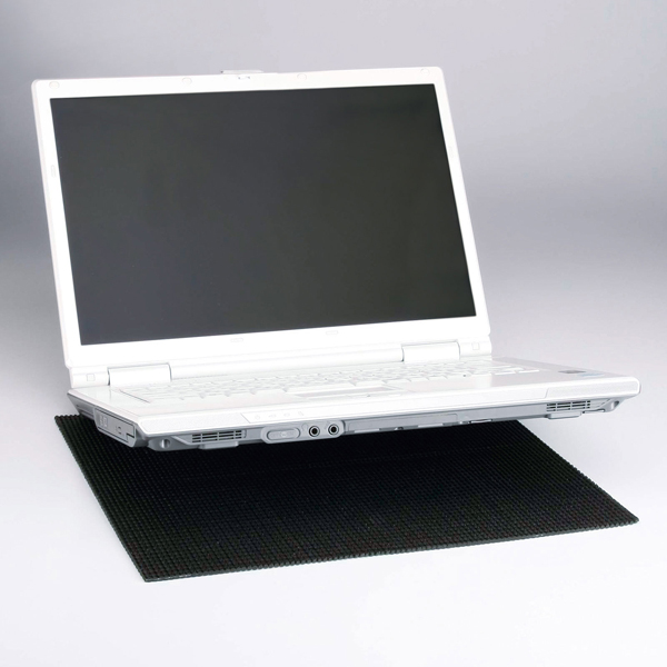 耐震ノートパソコンマット（350×300mm）