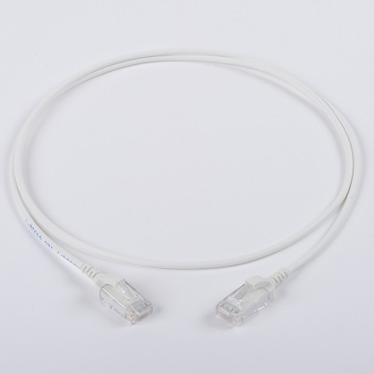 Cat.6/UTPミニパッチコード(AWG30)撚線 SOFT LSZH 568Bストレート結線 1m 白色