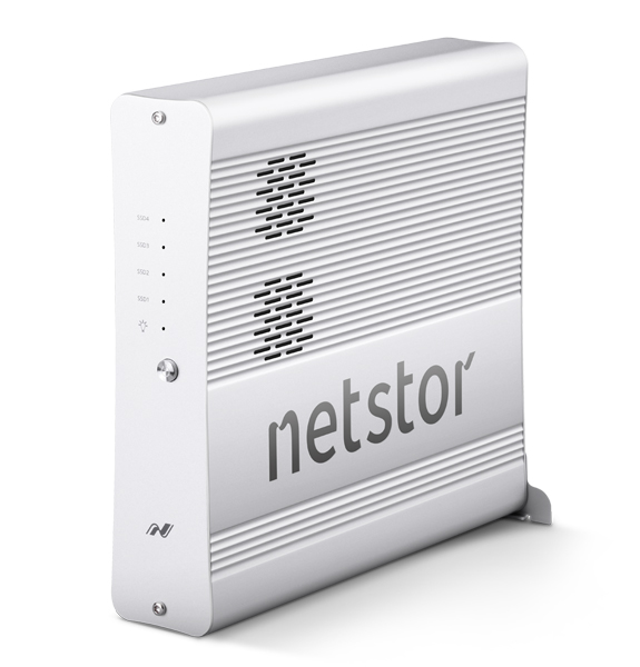 NetStor NA622TB3 JBOD Thunderbolt3 to NVMe×4 120W 電源アダプター Thunderbolt 0.5M ケーブル付属