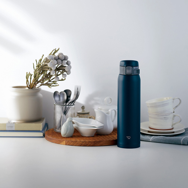 ステンレスマグ ネイビー ワンタッチオープン 600ml