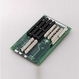 6スロットISA/PCI バックプレーン (2 ISA、PCI、1 PICMG/PCI、1 PICMGスロット搭載)