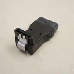 シリアルATAL型変換アダプタ