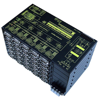USB（VCOM）/RS232C1：30分配⇔30：1統合器【絶縁タイプ】（DC10-32V仕様）【5ポート単位で増設可能】USB/Dsub9P（メス/インチ）⇔Dsub9P（オス/インチ）X30