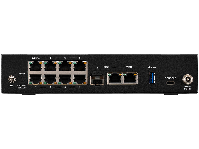 UTMアプライアンス（初年度セキュリティーライセンス付属）