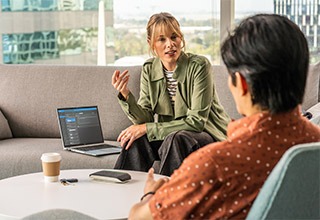 �Q���ґS���̐����N���A�ɓ`���