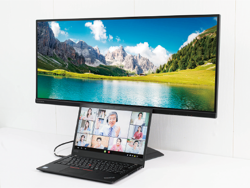 �l�b�N�������ʒu�ɒ��������PC�̊g����ʂƂ��Ĕz�u���\���B